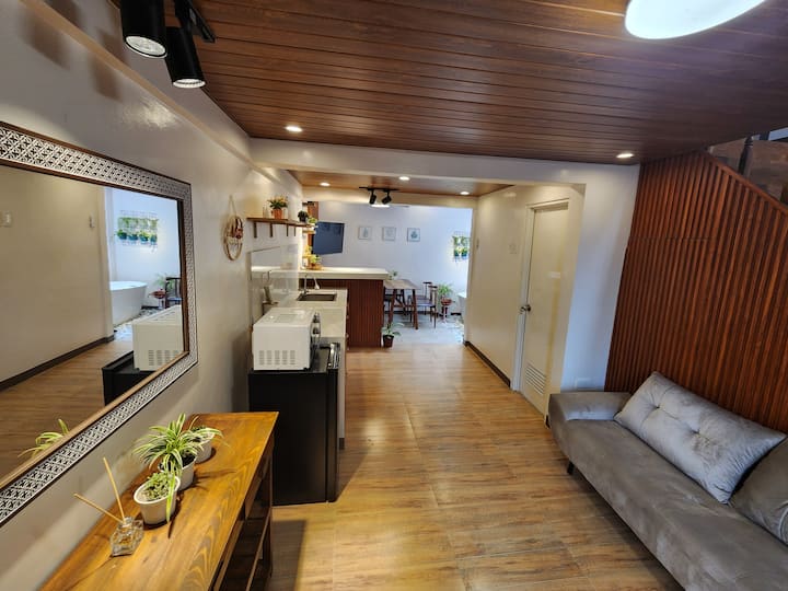 Cozy 1br House With Bath Tub In Lipa City - Santo Tomas