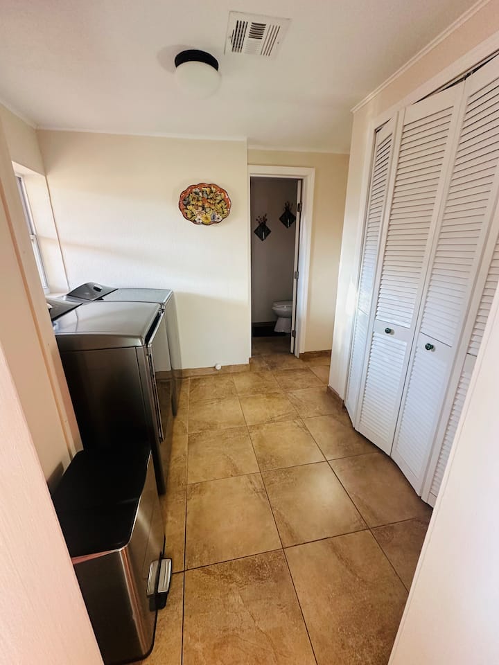 Casa de Luna-near Old Mesilla, NMSU, spacious yard - Houses