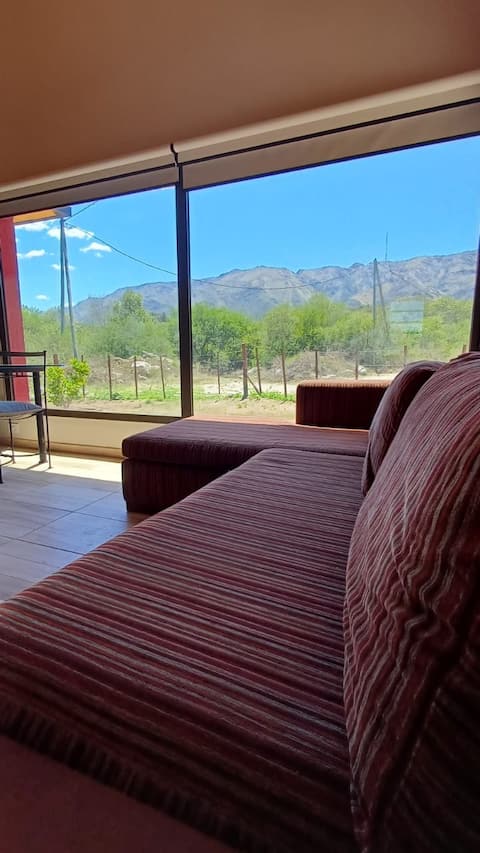 Airbnb con mejor rendimiento: Mountain retreat with an open view of the mountains en Villa De Merlo