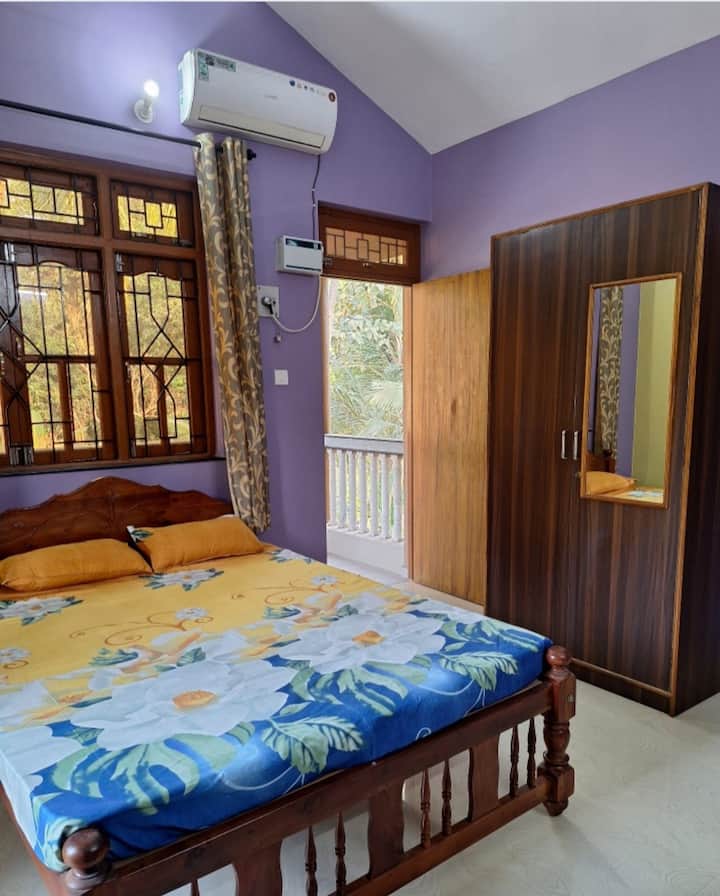 Bedroom 2 image 2