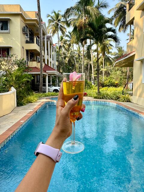 Sun-kissed Holidays, Dabolim, Goa: Amber