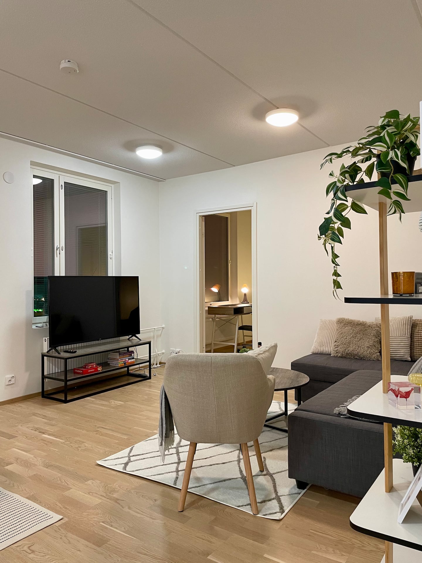 Myyrmanni Sauna Penthouse, Train 250m, Hel 20mins 2