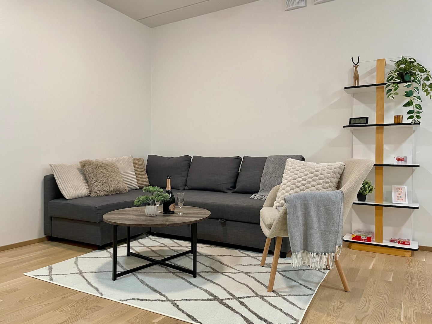 Myyrmanni Sauna Penthouse, Train 250m, Hel 20mins 4