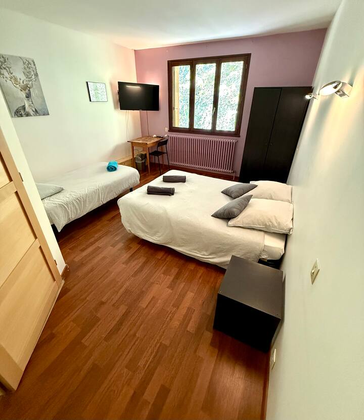 Chambre Triple Privée - 8 - Belley
