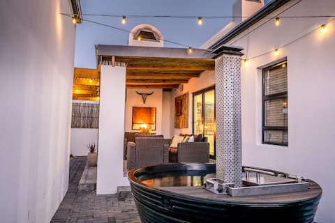 Nguni House (The entire property)