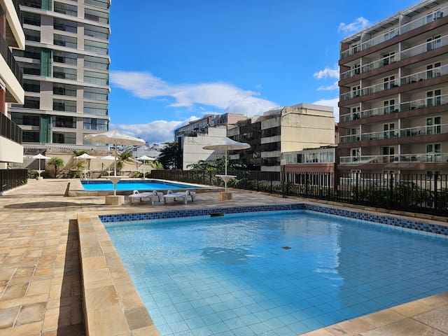 Apartamento com vista mar em Ipanema