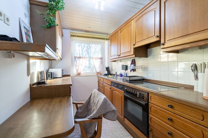 Helle, Zentrale 4-zimmer-wohnung Ca. 90 M² - Brunswick, Germany
