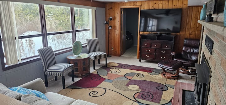 Private Waterfront Retreat - Alpena, MI