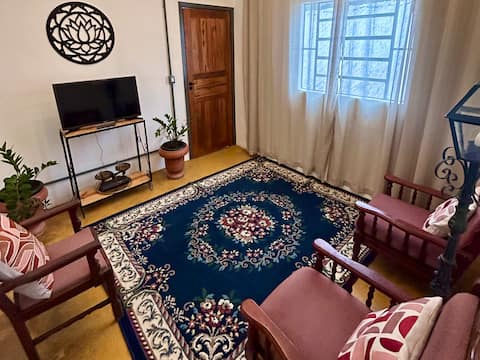 Top Airbnb: Home Backyard (house two) in Areal