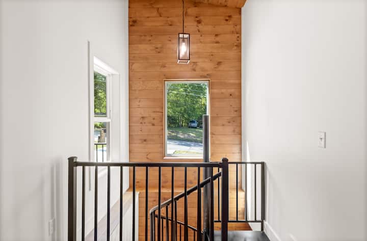 The Fox Run Retreat - Lookout Mountain, TN