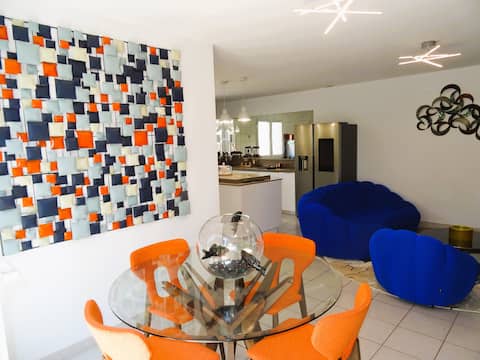Airbnb performant: Seaside getaway, apartment with pool à Le Barcarès