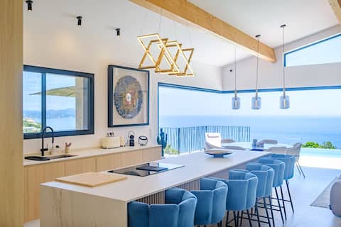 Top performing Airbnb: 5* Luxury Sea View Villa French Riviera Les Issambres in Roquebrune Sur Argens