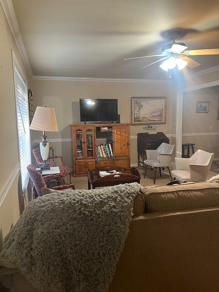 Pecan Street House - Del Rio, TX