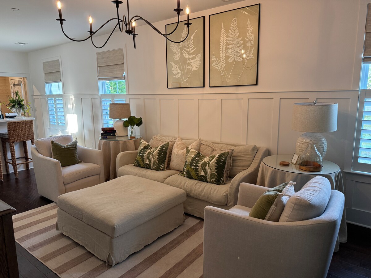 Top Airbnb: Rosemary House - COLA Cottage in West Columbia