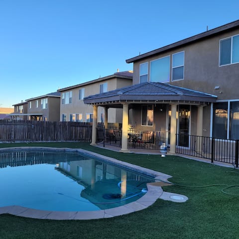 Spacious entertainment home