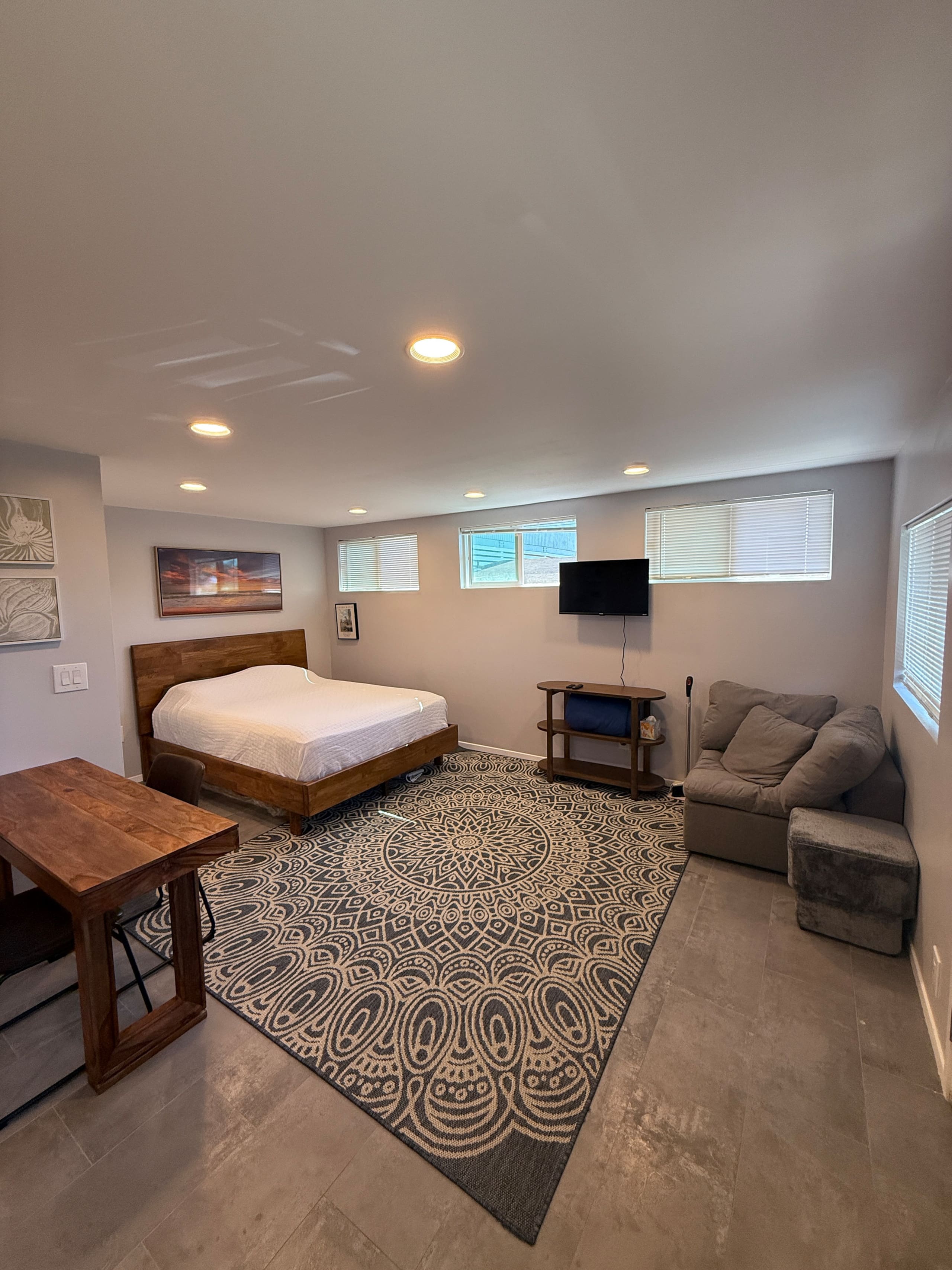 Guesthouse in Kailua-Kona · ★4.83 · Studio · 1 bed · 1 private bath - Image 1