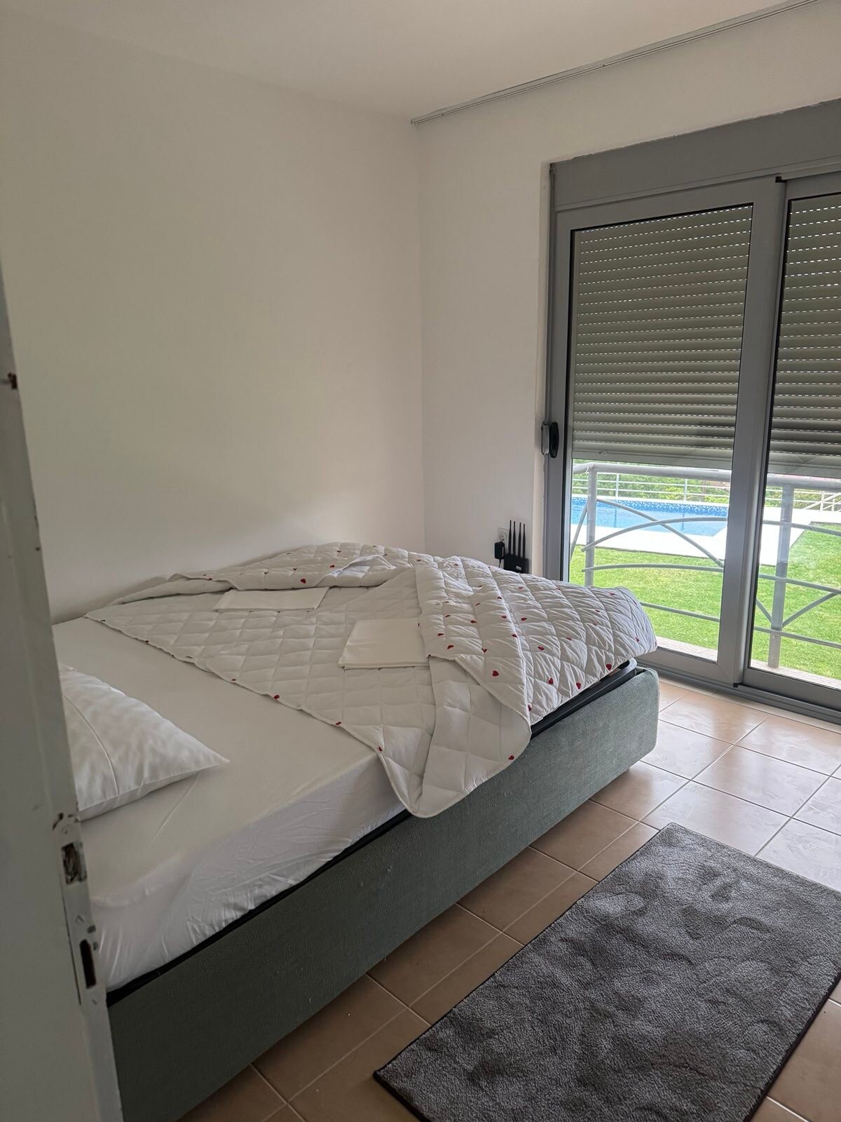 غرفة النوم 1