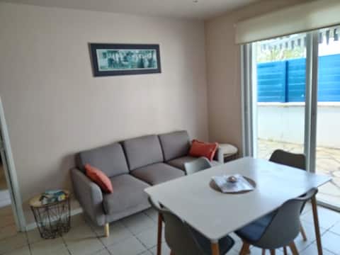 Annonce Airbnb populaire: Charming outbuilding in Hendaye à Hendaye