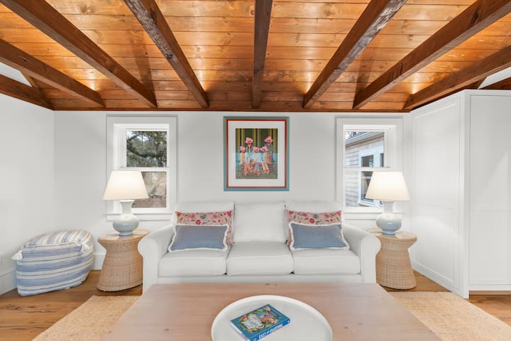 Quiet Private 3-building Retreat With Marsh Views - Wellfleet, MA