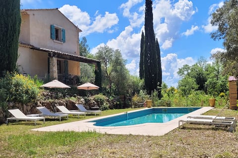 Villa in the heart of the Olive trees