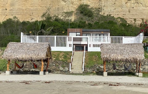 Amazing Beachfront Paradise Home Dos Cabañas Canoa