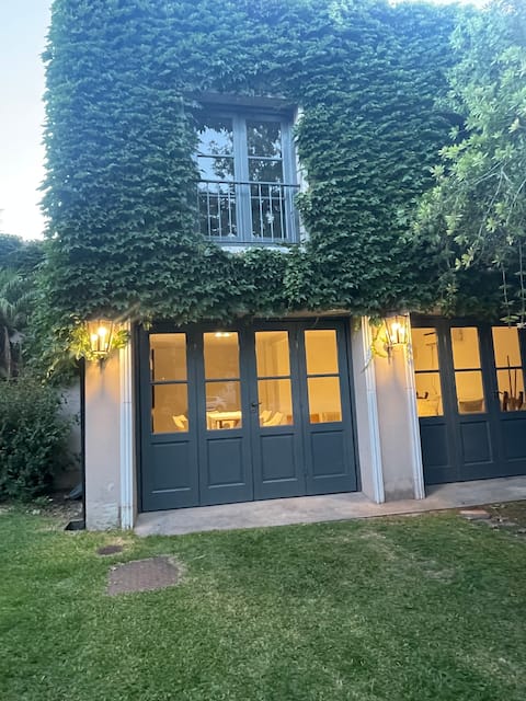 Charming house in the heart of downtown