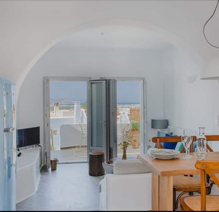 Philia Villa Naxos | 2 Bedroom | Heated Jacuzzi - Naxos