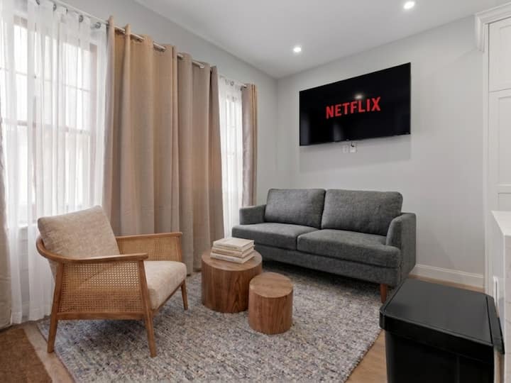 5br3b By Subway Downtown - Winthrop, MA