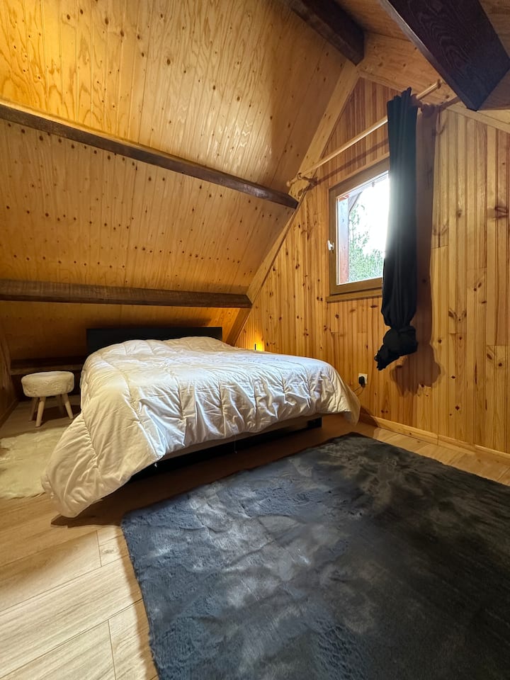 Chambre 3 
Lit 140x200 