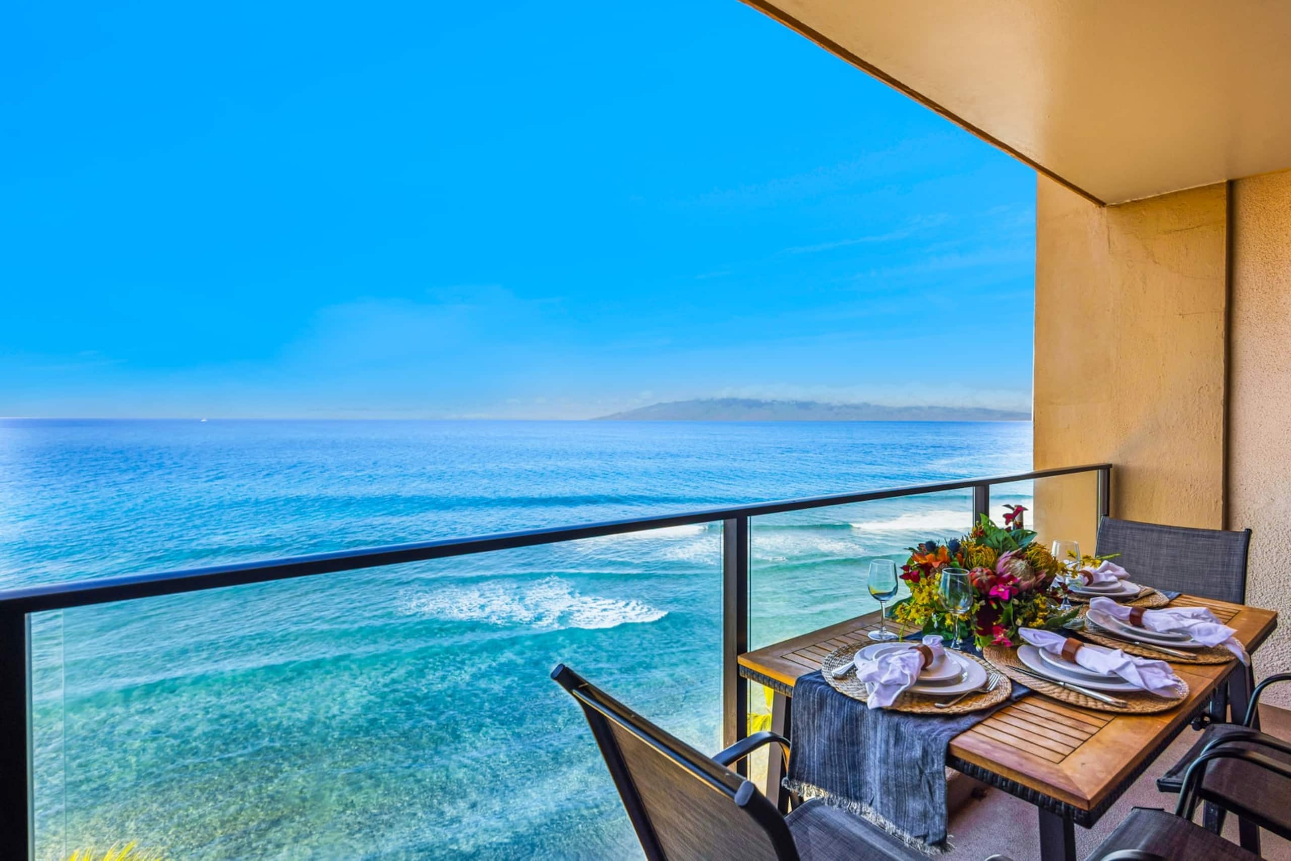 Condo in Lahaina · ★4.8 · 1 bedroom · 2 beds · 1 bath - Image 52