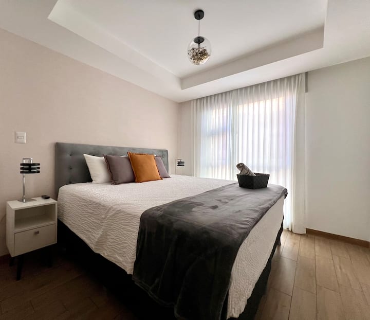 Bed *SERTA* King Size