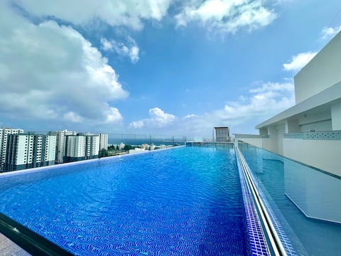 Stunning 3BHK Gym+infinity pool / 10 mins airport