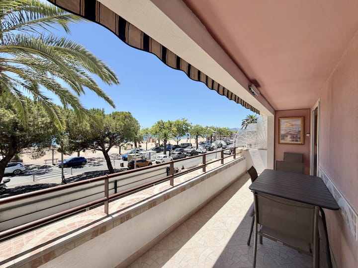 Face à La Mer, T3 Avec Terrasse Et Parking Privé - Fréjus Plage