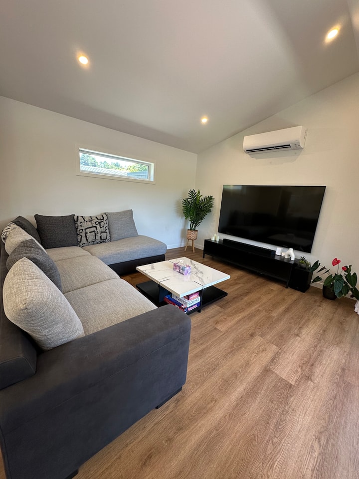 Modern Tutukaka Getaway | Walk To Marina & Dining - Tutukaka