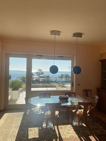 Entire home with 2 bedrooms in Sanremo - La terrazza nel blu