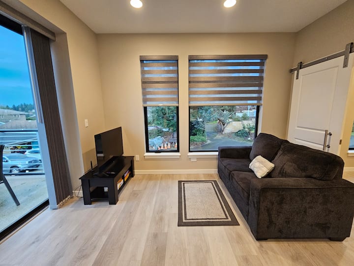 Cozy 2bdrm, 2ba Close To Airport - 시택