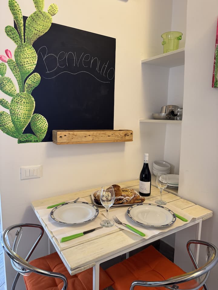 Foglie Road-trip Base - Carini