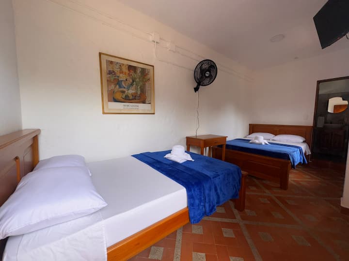 Hotel Macao-habitación Triple - Jardín