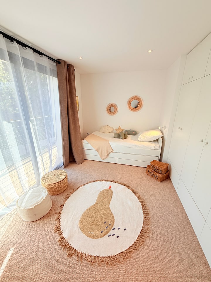 غرفة النوم 2