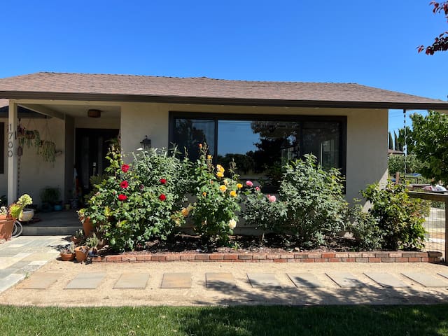 The Orchard Oasis gallery image 3