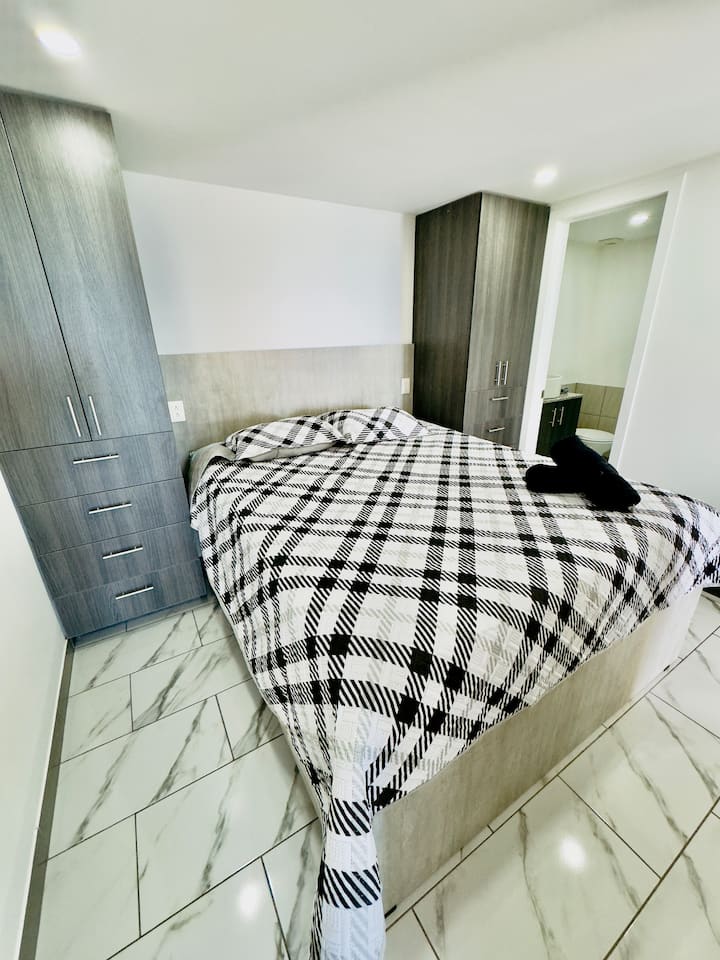 Bwd u punoj veličini