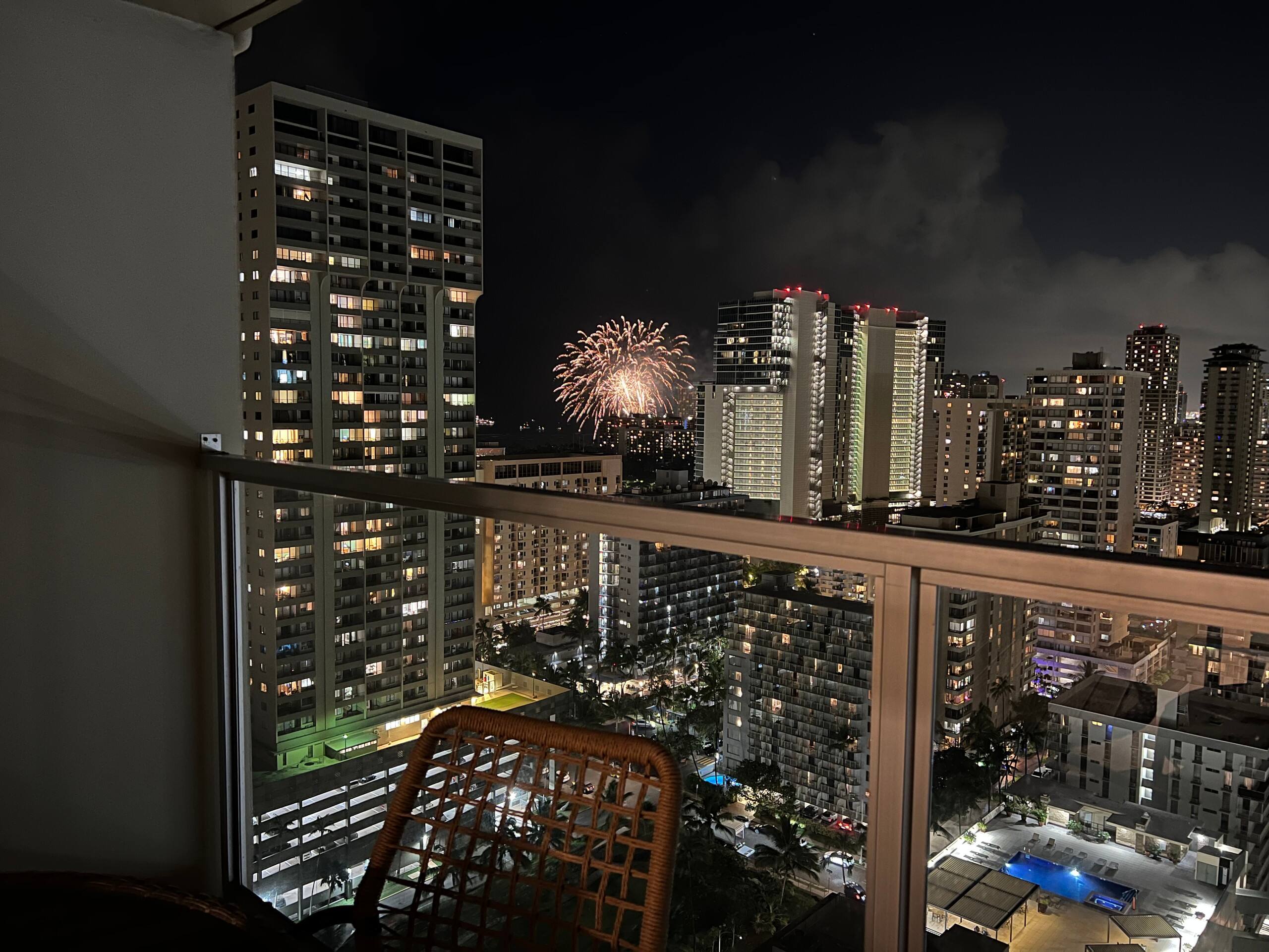 Pili Aloha *Central Waikiki Ocean View Studio* NEW - Image 49