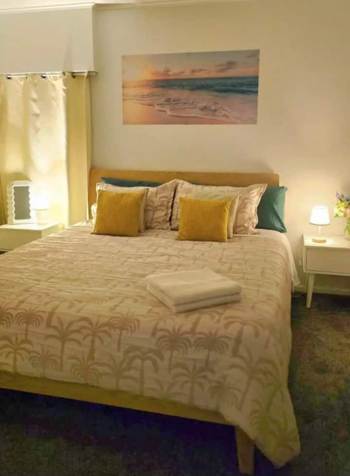 Cozy Thermal Retreat | Family 4br Near Lake - Rotorua
