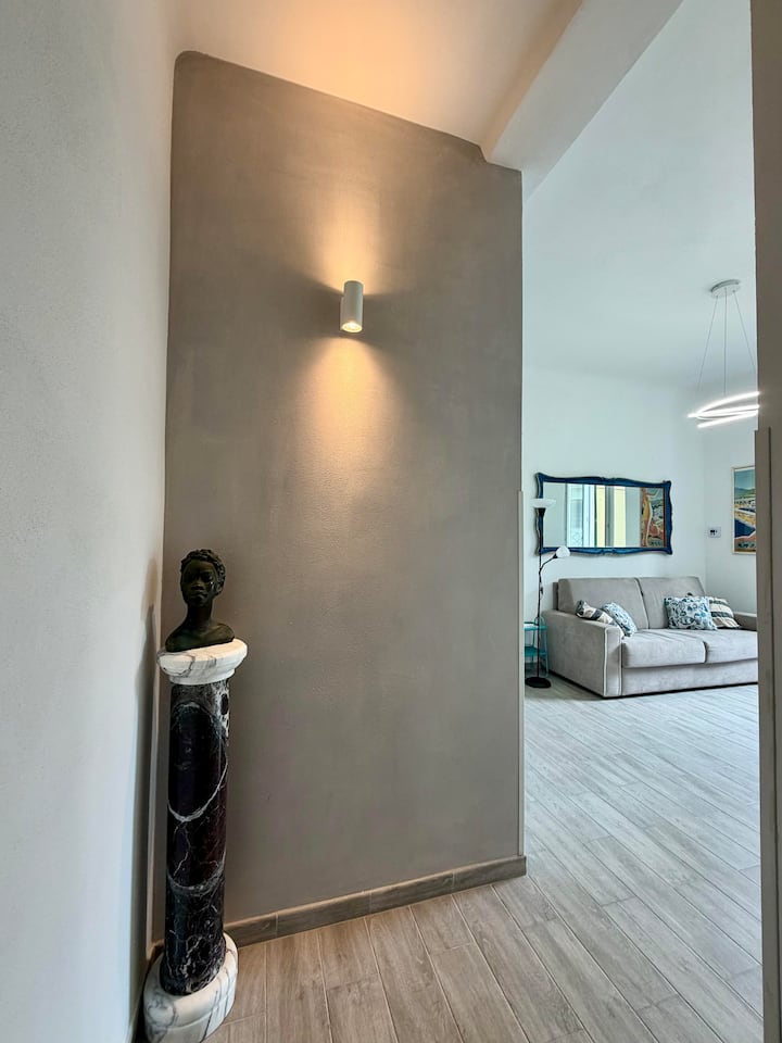 Andrea, Nuovo Con Ampia Terazza - Levanto