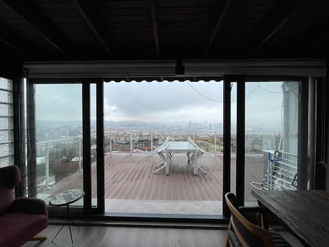Unique View, Central Location 10