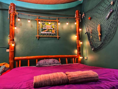 Hidden Paradise. Room and bike (optional)