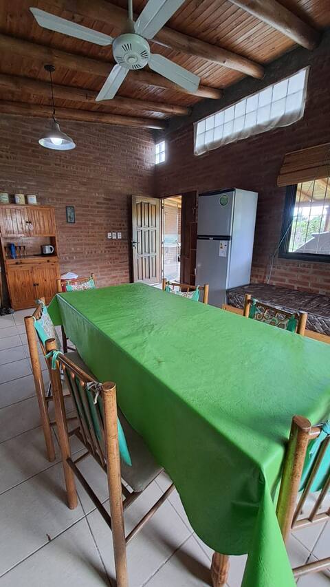 Airbnb con mejor rendimiento: Beautiful cabin in Traslasierras. Exclusive pool. en Villa Las Rosas