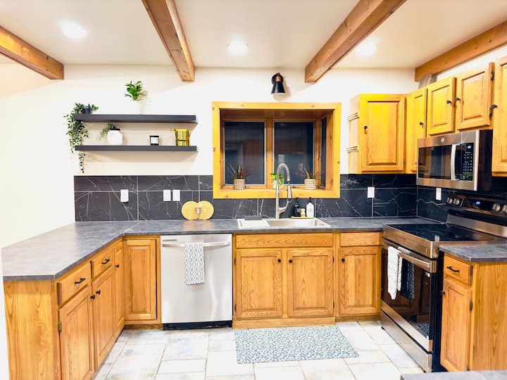 Seven Hills Of Vermont - Comfortable bedroom