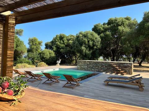 Seaside home in Corsica - East Coast