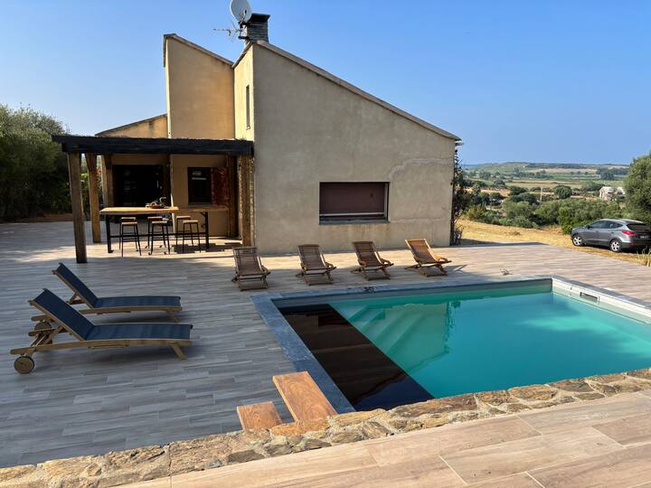 Maison En Corse Côte Est - Proche & Vue Mer - Aleria